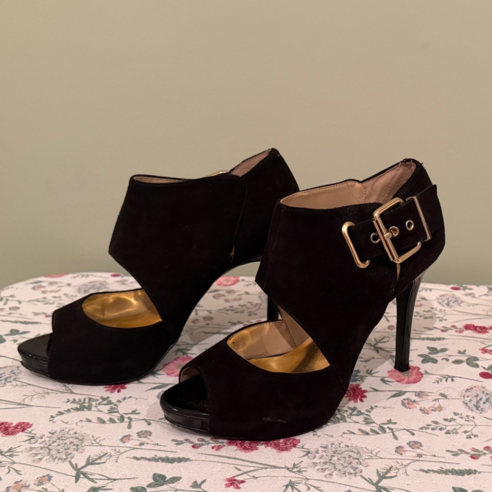 Nine West Black Peep-Toe Heels with Gold Buckle